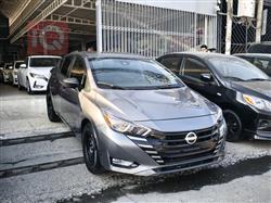 نيسان فيرسا